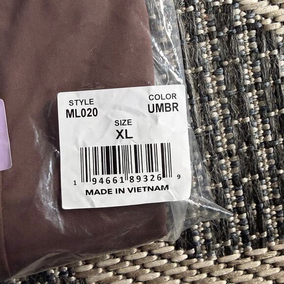 Medelita Women's Tapered Cropped Scrub Pant Size XL - Picture 5 of 6